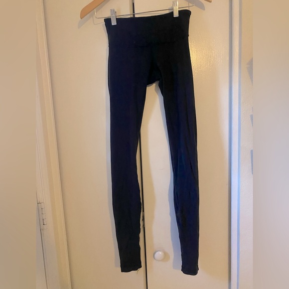 lululemon athletica Pants - Lululemon Wunder Under Black leggings in size 4